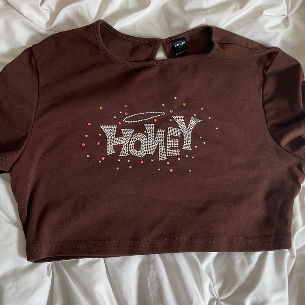 brown cropped honey shirt
